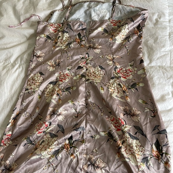 Beige floral satin square neck mini slip dress - Picture 8 of 9